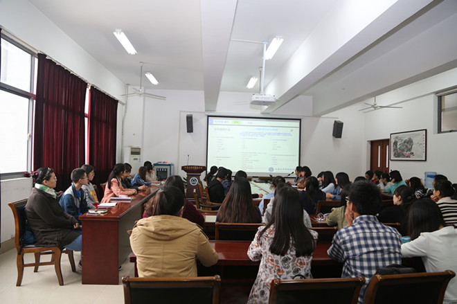 麻豆做爱
召开学风建设推进会
